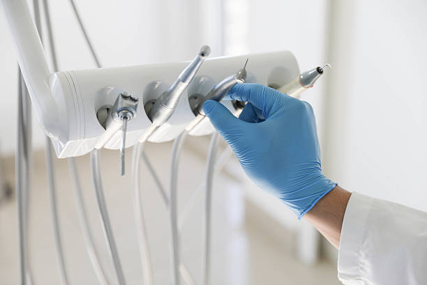 Professional Emergency Dentist technician working in Jackson, SC